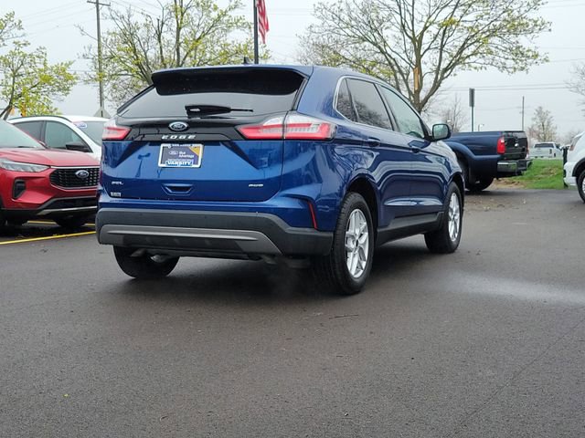 Certified 2023 Ford Edge SEL w/ Convenience Package AWD/4WD image 4