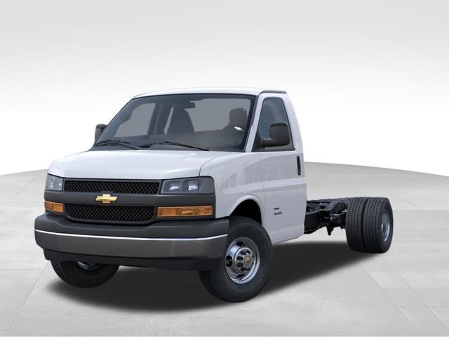 New 2026 Chevrolet Express 3500 w/ Power Convenience Package RWD image 6