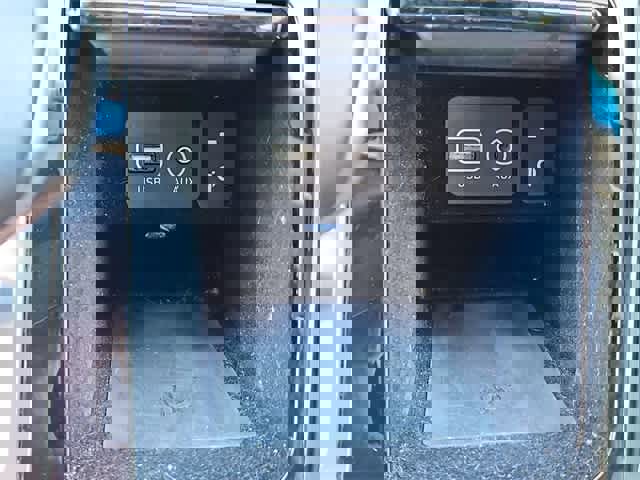 Used 2019 Genesis G90 3.3T Premium image 32