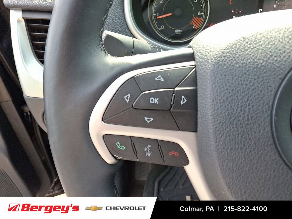 Used 2014 Jeep Cherokee Limited AWD/4WD image 22