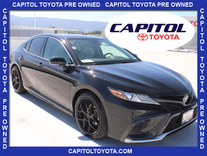 Used 2022 Toyota Camry XSE video 1