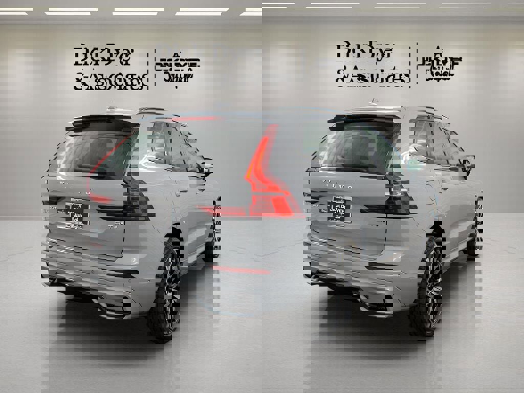 New 2025 Volvo XC60 T8 Ultra w/ Protection Package Premier image 2