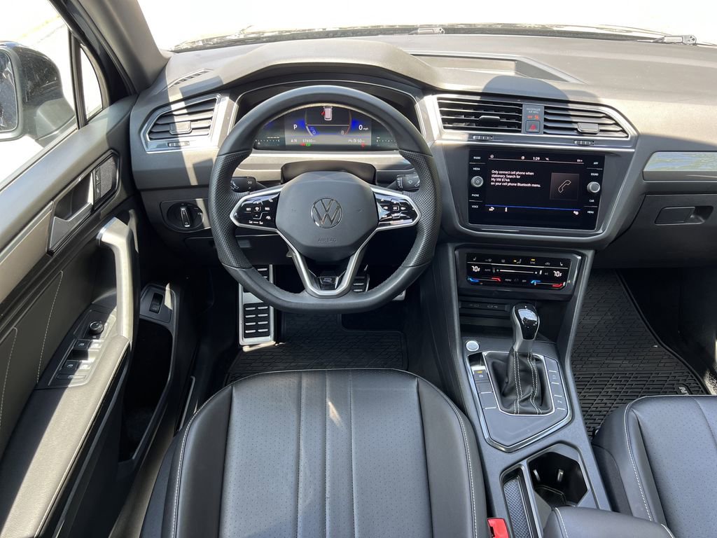 Used 2022 Volkswagen Tiguan SE R-Line FWD image 21