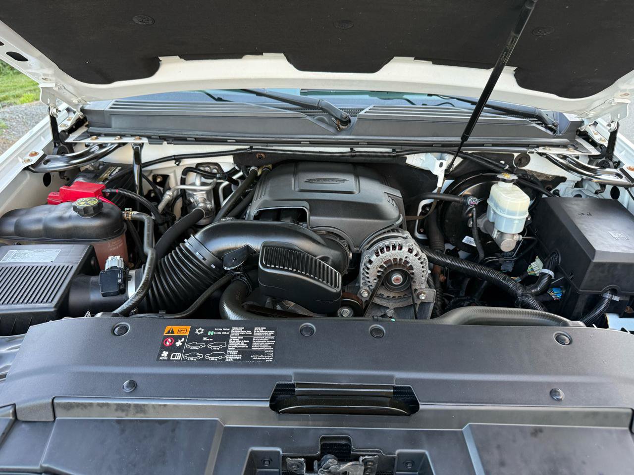 Used 2013 Chevrolet Suburban LTZ AWD/4WD image 54