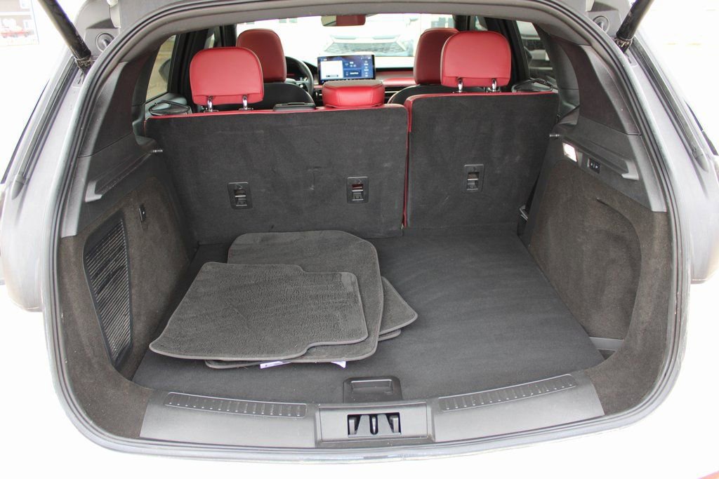 Used 2024 Lincoln Corsair Reserve w/ Equipment Group 201A image 20