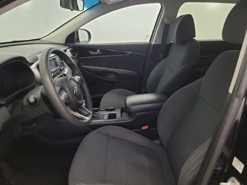 Used 2017 Kia Sorento AWD image 17