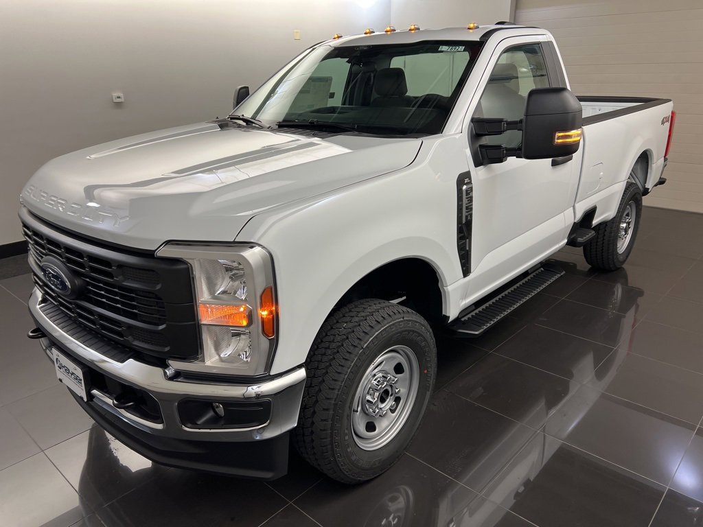 New 2026 Ford F350 XL w/ XL Chrome Package image 3