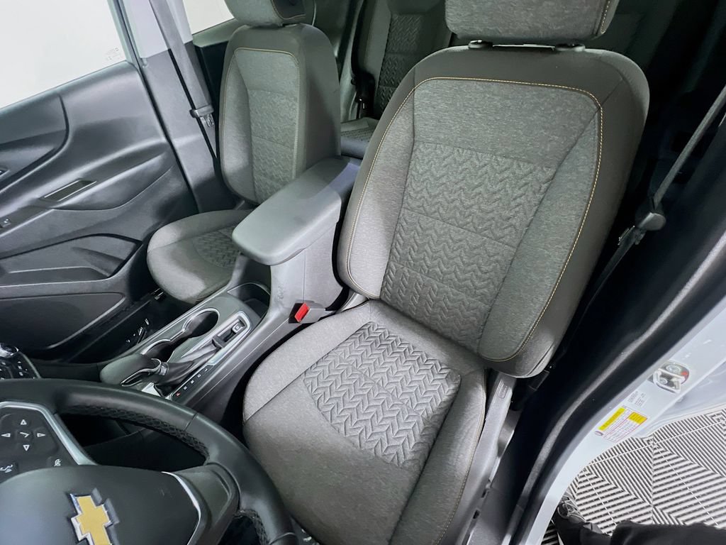 Used 2023 Chevrolet Equinox LT w/ Driver Convenience Package AWD/4WD image 21