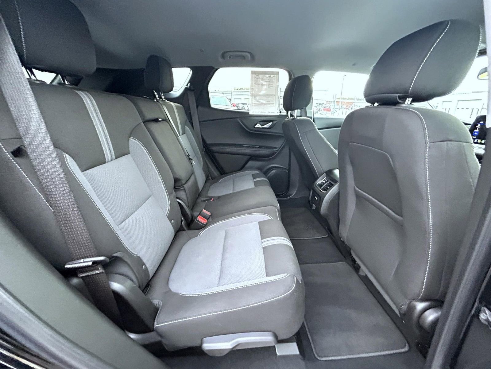 Certified 2023 Chevrolet Blazer LT w/ Convenience Package image 19