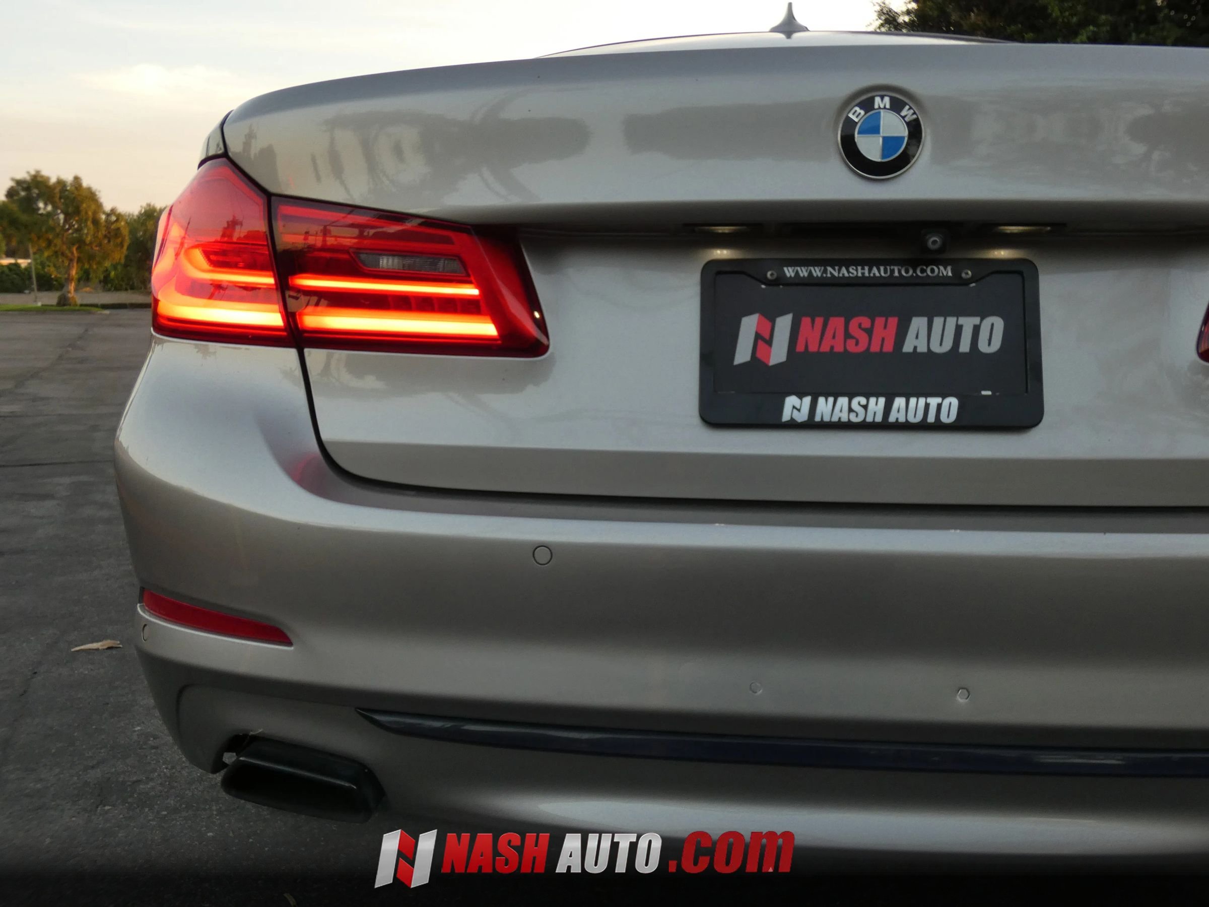 Used 2018 BMW 540i RWD image 10