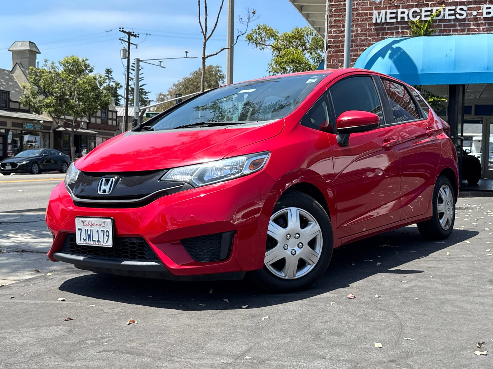 Used 2015 Honda Fit LX image 2