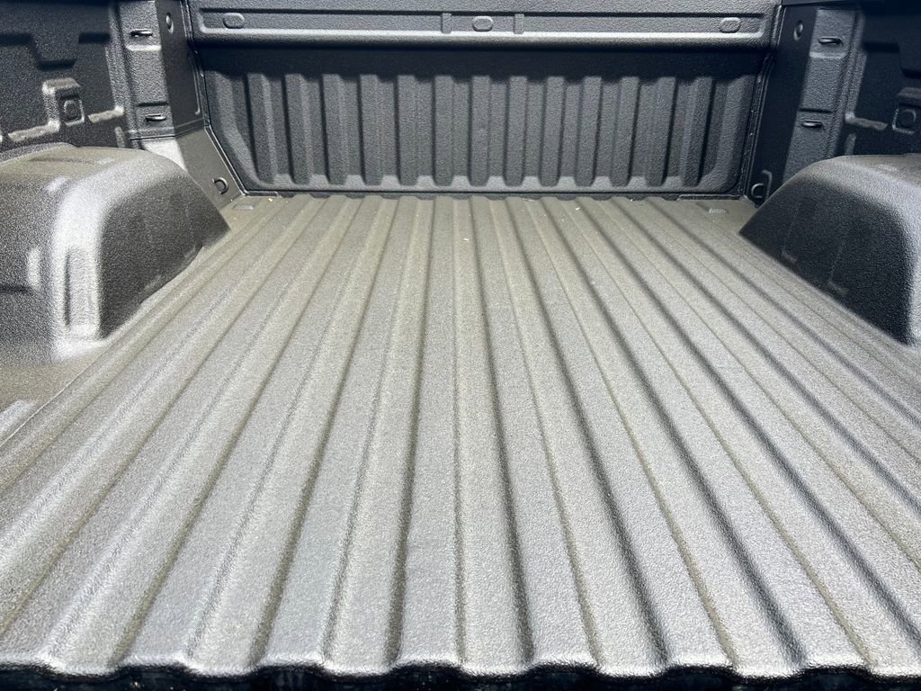 Used 2023 Chevrolet Silverado 1500 LT image 17