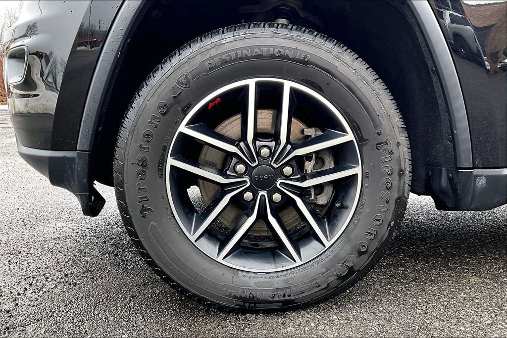 Used 2021 Jeep Grand Cherokee Trailhawk image 9