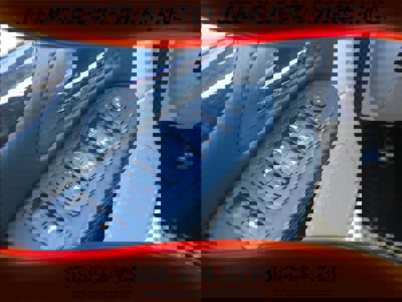 Used 2017 Dodge Grand Caravan SE w/ Power Window Group image 3