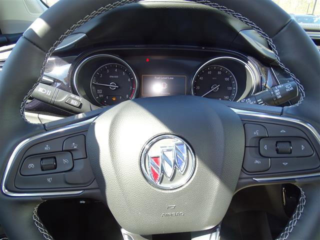 Used 2023 Buick Encore GX Select w/ Experience Buick Package image 13