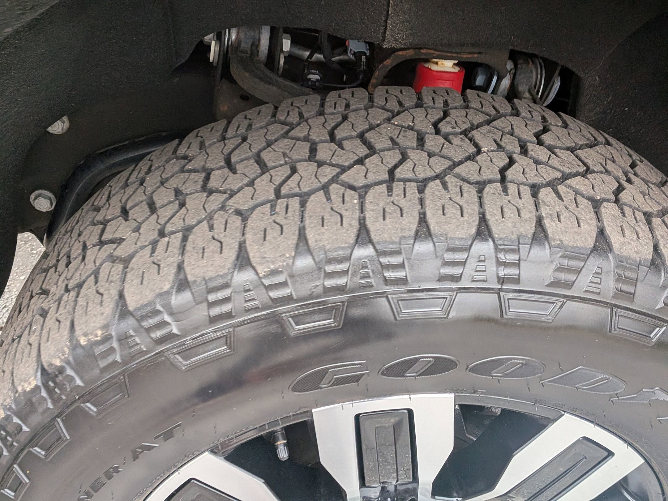 Certified 2024 GMC Sierra 2500 Denali Ultimate image 13