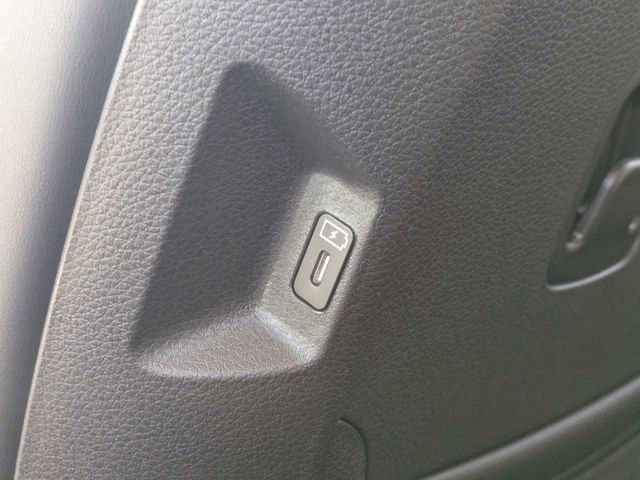 New 2026 Kia Carnival LXS FWD image 13
