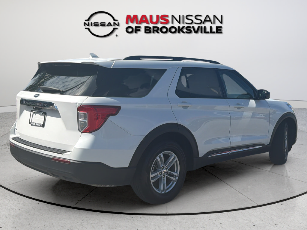 Used 2023 Ford Explorer XLT RWD image 10