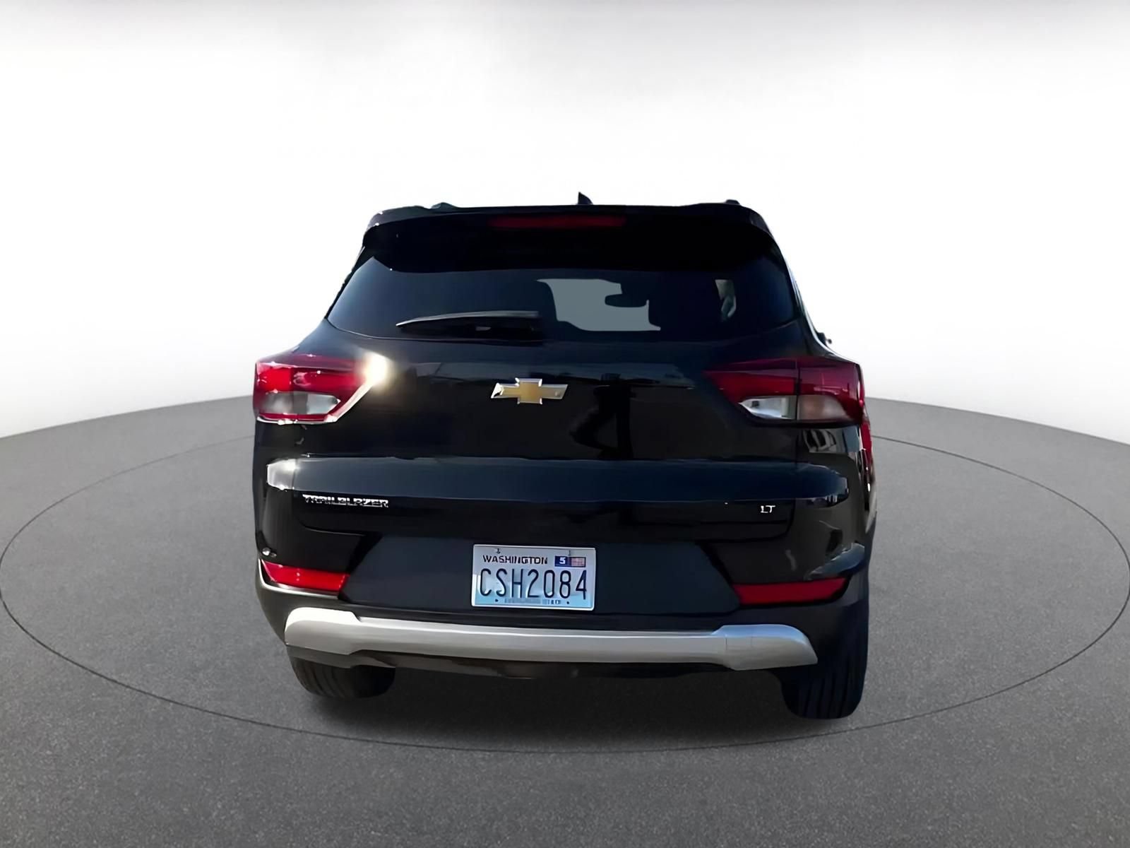 Used 2025 Chevrolet TrailBlazer LT FWD image 12