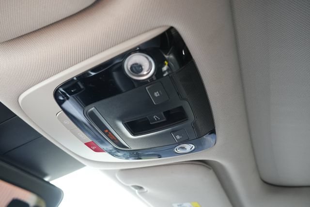 Used 2022 Kia Sorento EX w/ Panoramic Sunroof Package FWD image 43