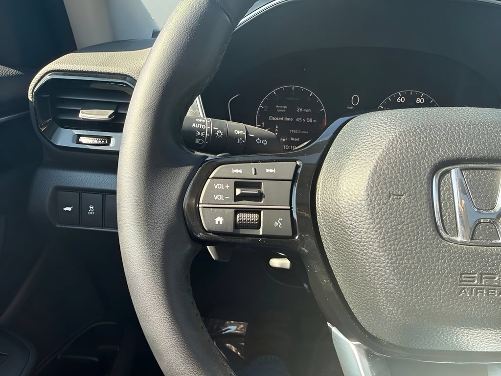 Used 2023 Honda Pilot Touring image 18