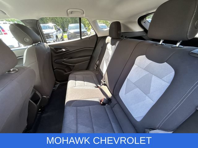 Certified 2024 Chevrolet Trax LS w/ LS Convenience Package FWD image 24