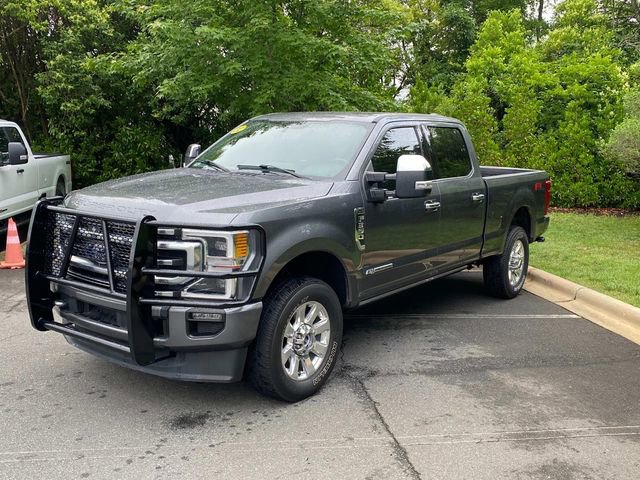 Used 2022 Ford F350 Platinum AWD/4WD image 3