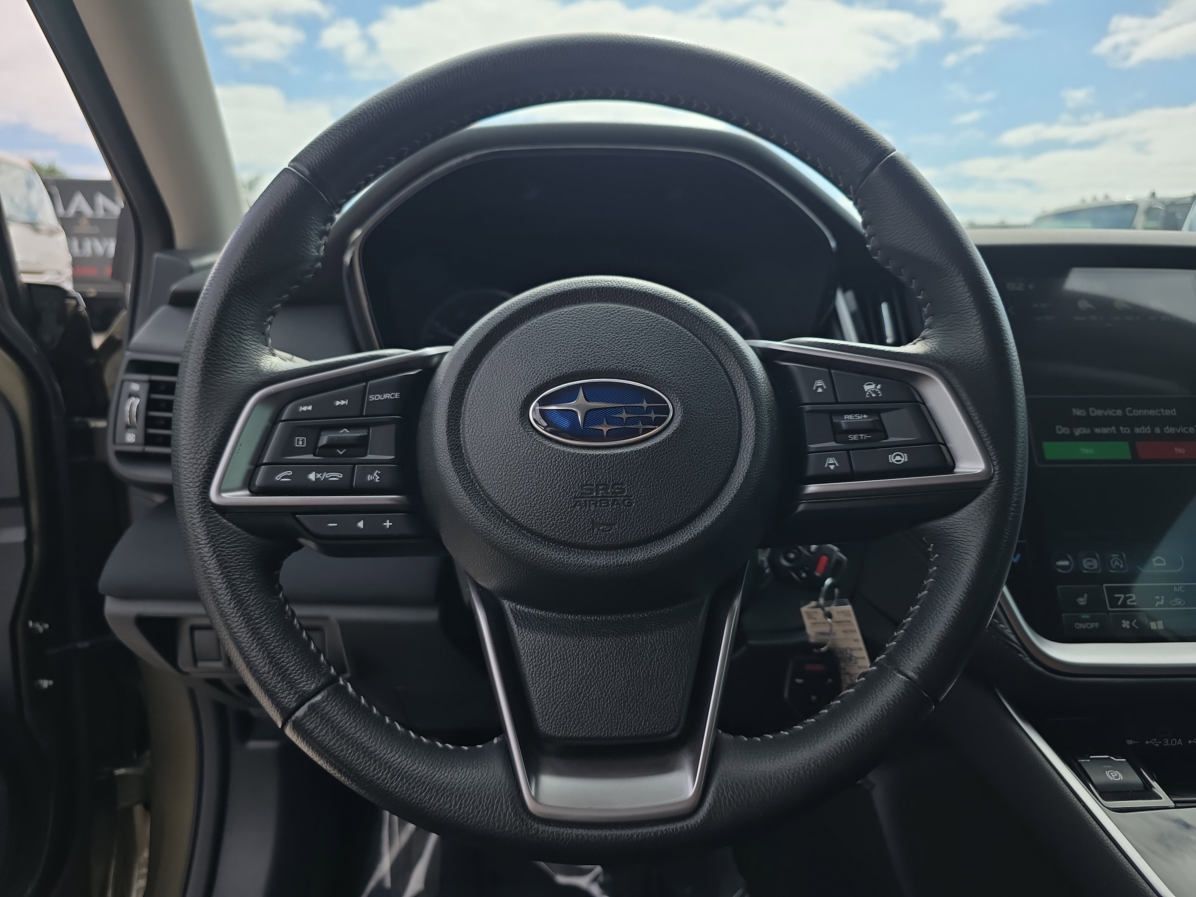 Used 2023 Subaru Outback Premium image 28