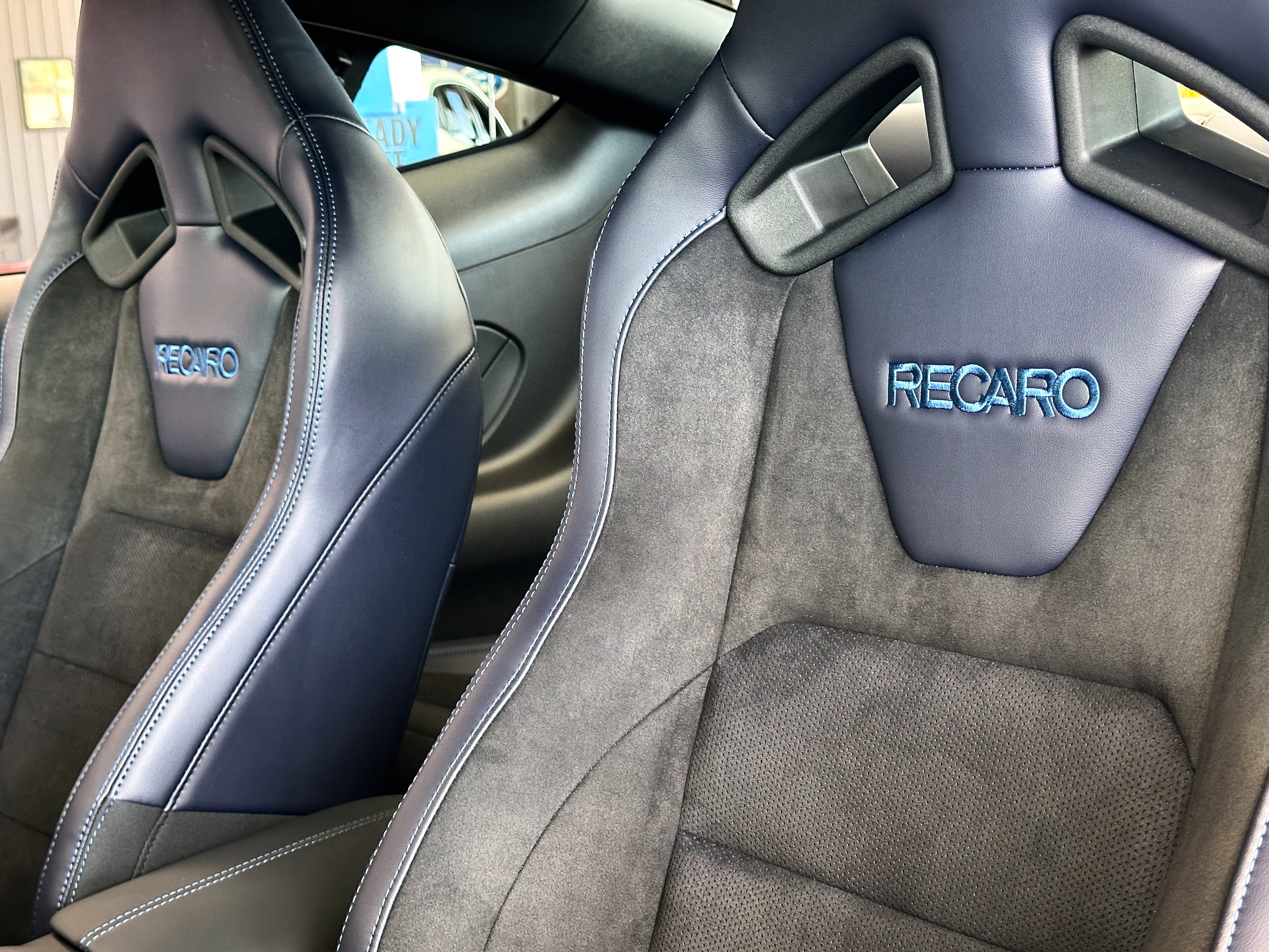 New 2025 Ford Mustang Dark Horse image 6