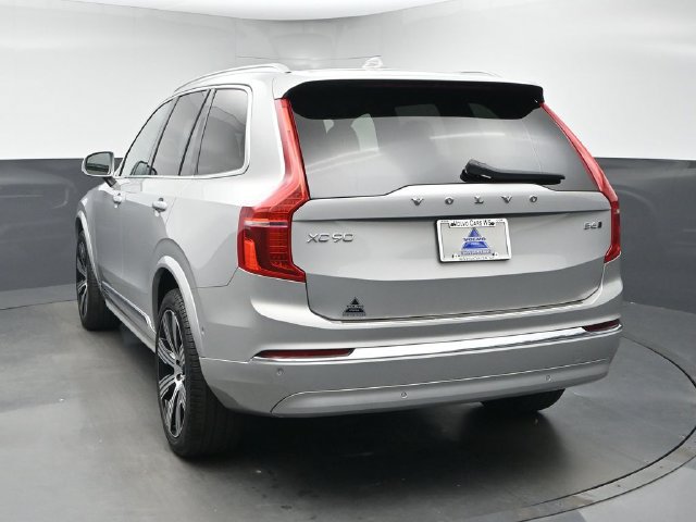 Used 2024 Volvo XC90 B6 Plus w/ Protection Package Premier AWD/4WD image 7