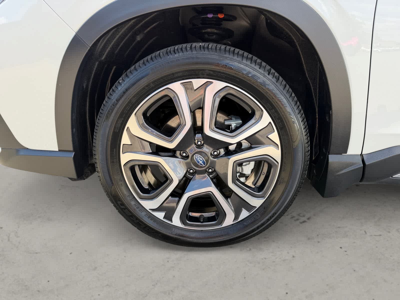 Certified 2025 Subaru Ascent Limited AWD/4WD image 10