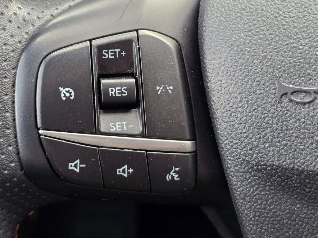 Certified 2023 Ford Escape ST-Line image 14