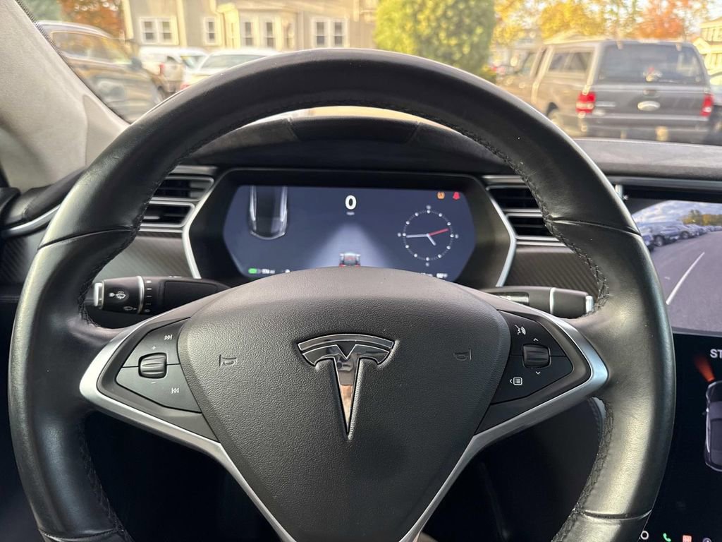 Used 2014 Tesla Model S image 28