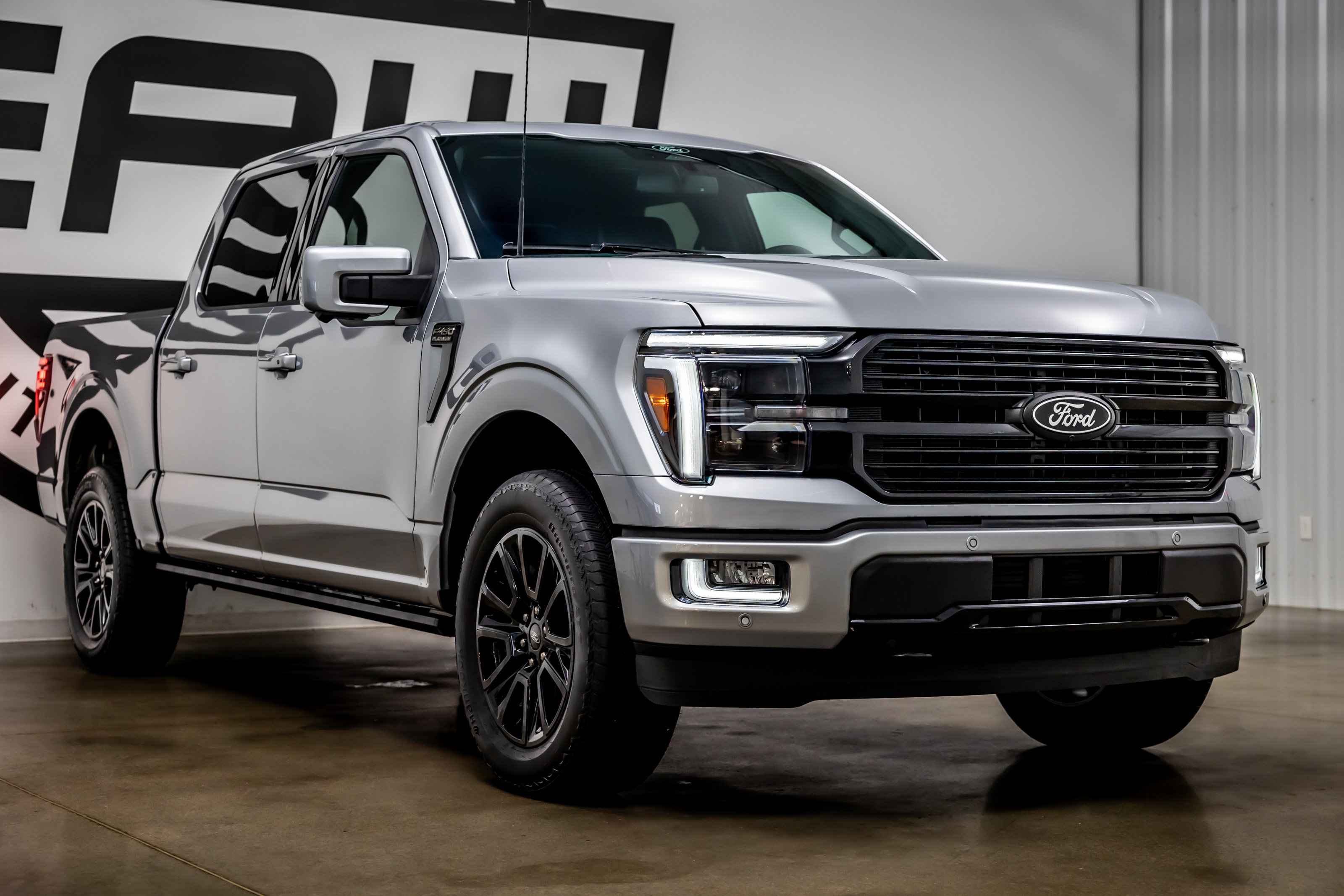 Used 2025 Ford F150 Platinum w/ Equipment Group 702A High AWD/4WD image 30