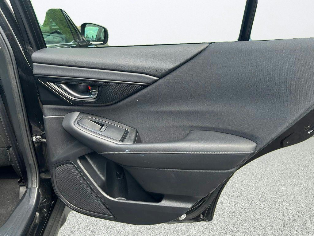 Used 2023 Subaru Outback Premium AWD/4WD image 24