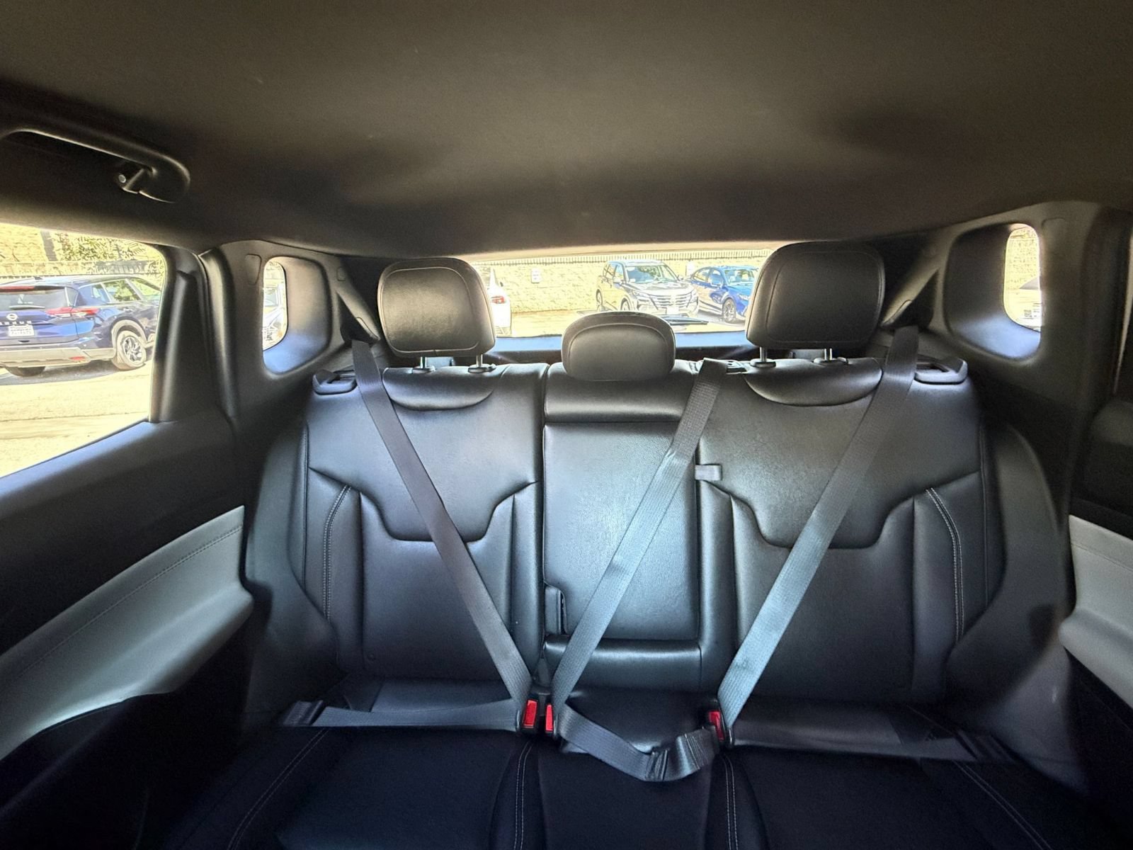 Used 2025 Jeep Compass Limited AWD/4WD image 39