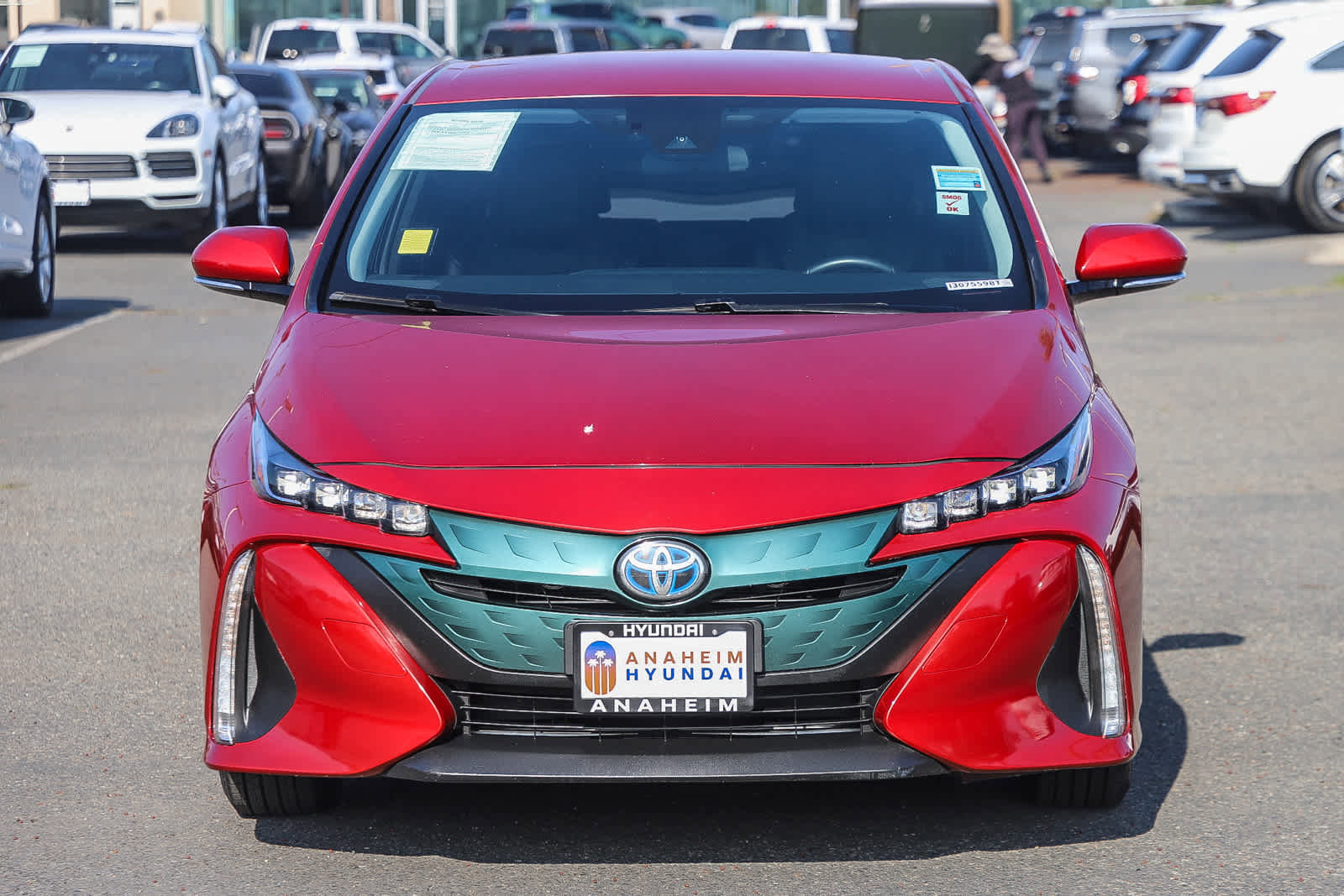 Used 2018 Toyota Prius Prime Premium image 2