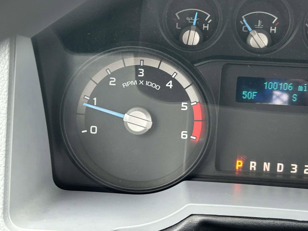 Used 2015 Ford F550 2WD Regular Cab Super Duty image 18