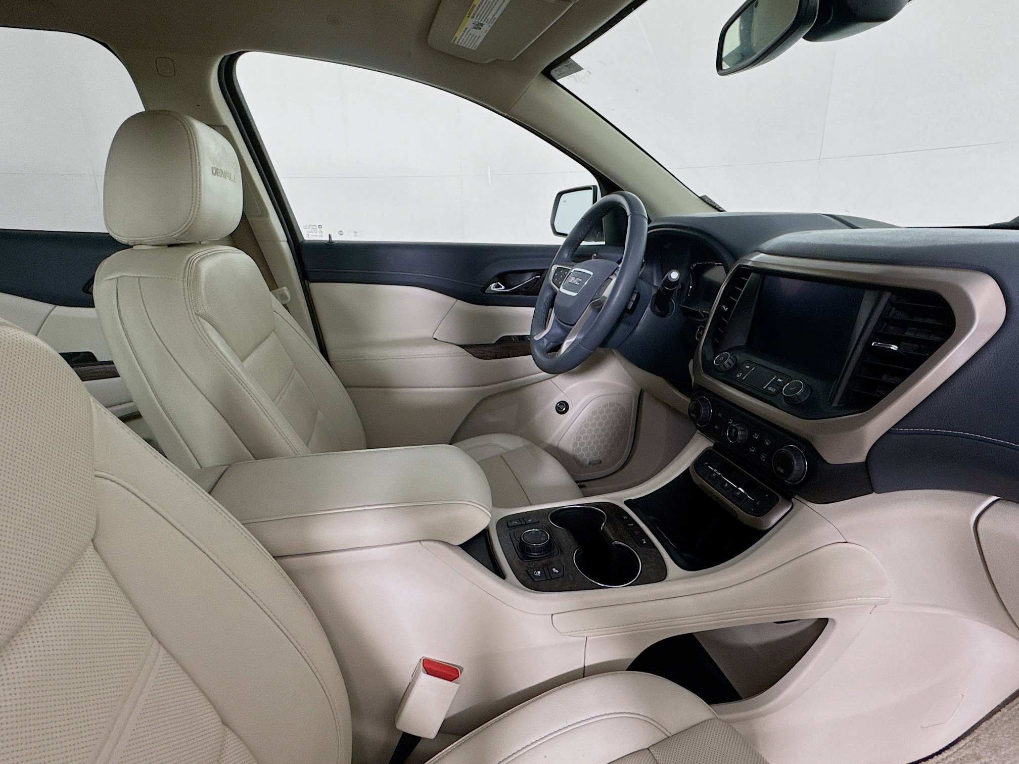 Used 2023 GMC Acadia Denali AWD/4WD image 43