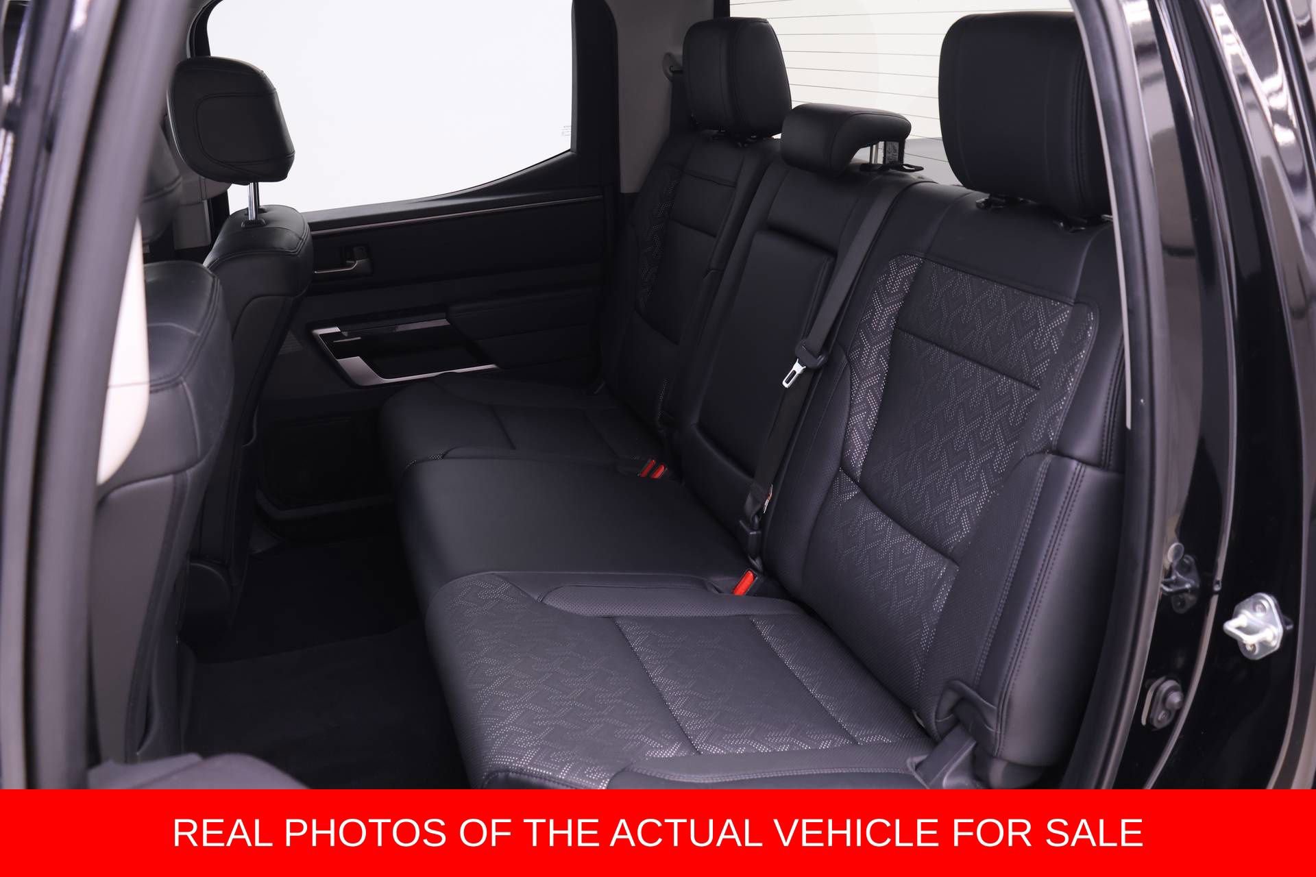 Used 2023 Toyota Tundra Limited AWD/4WD image 10