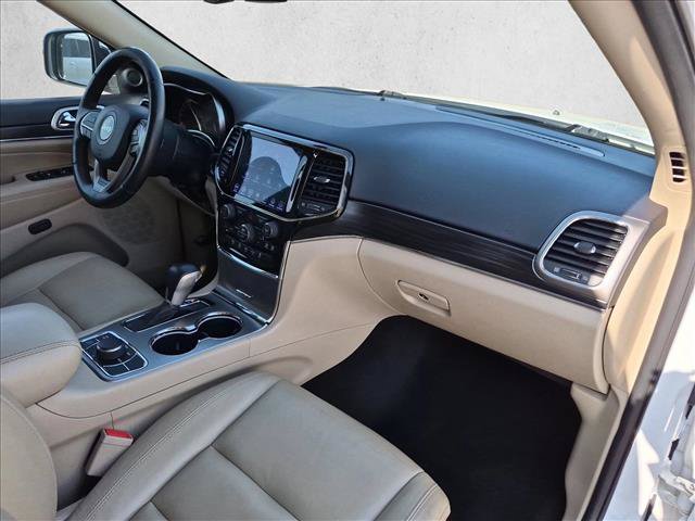 Used 2020 Jeep Grand Cherokee Limited AWD/4WD image 24