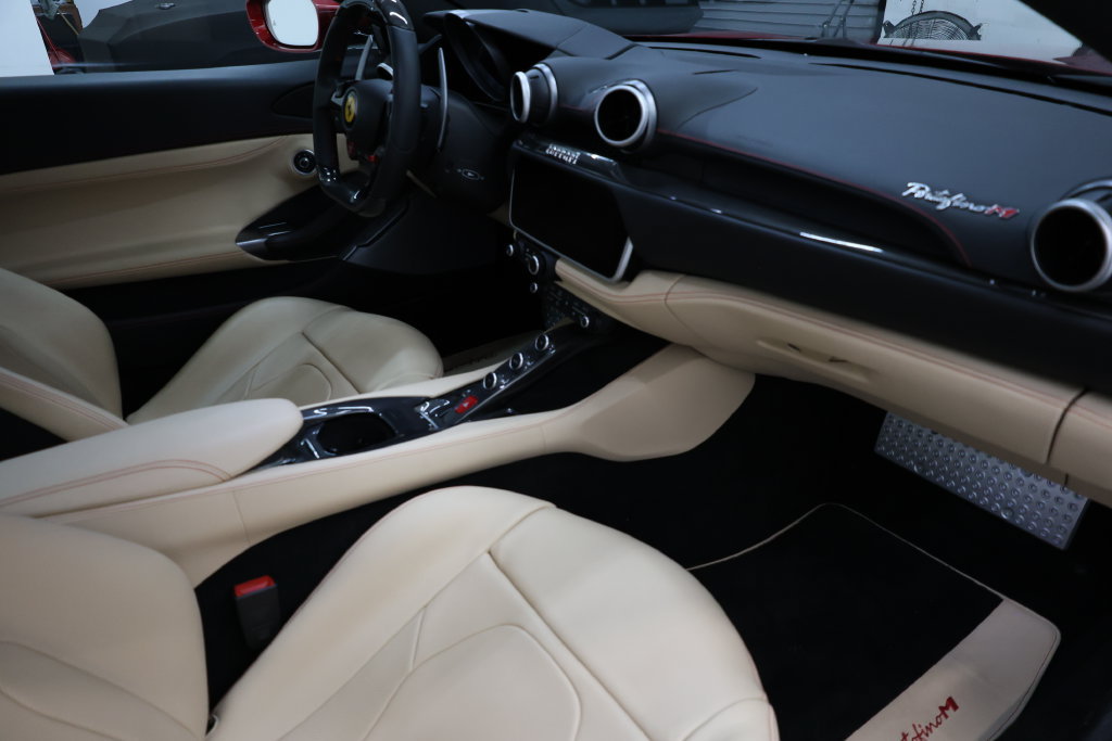 Used 2022 Ferrari Portofino M RWD image 99