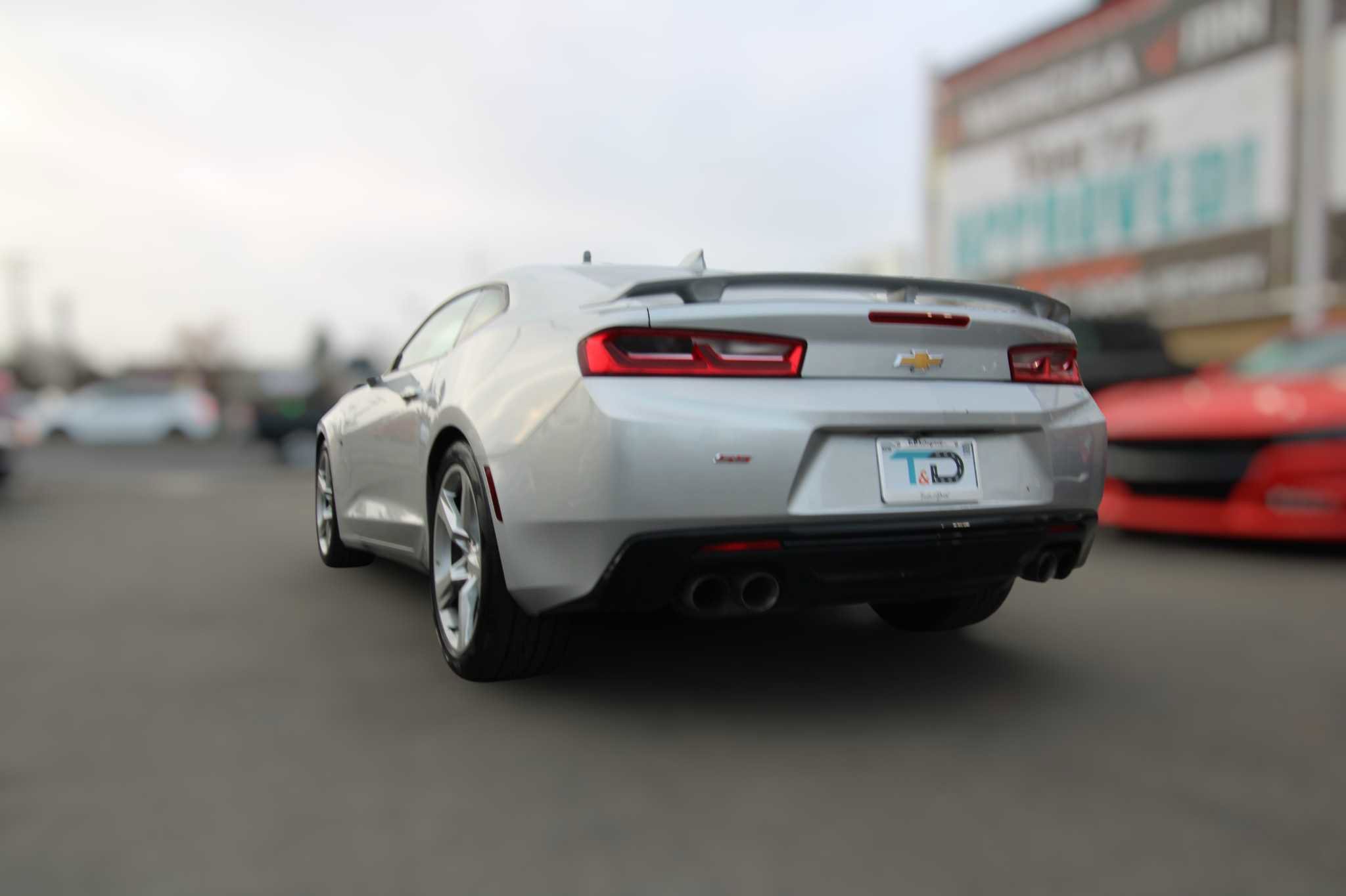 Used 2016 Chevrolet Camaro SS image 15