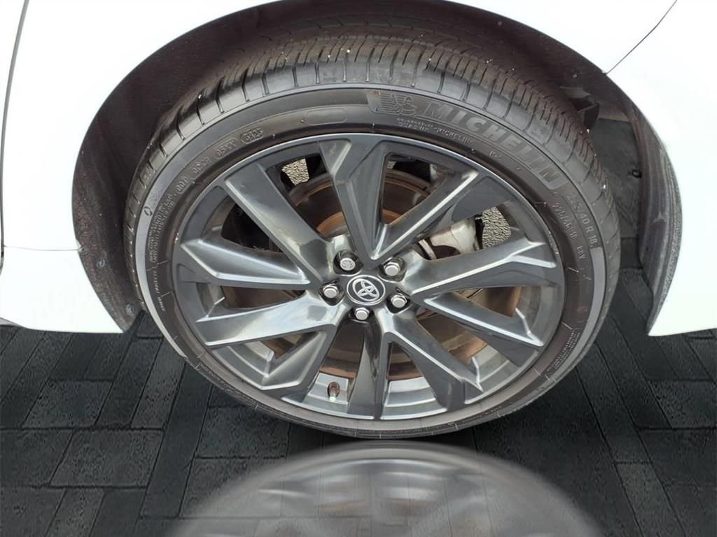 Used 2024 Toyota Corolla SE image 11