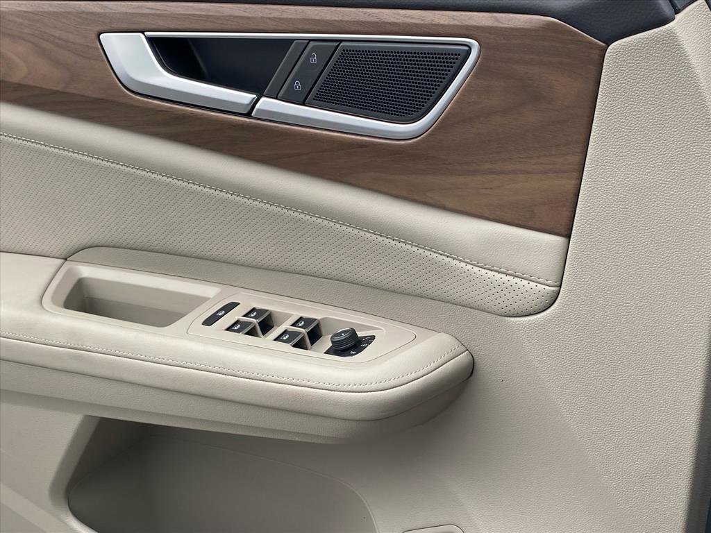 New 2026 Volkswagen Atlas SE image 11