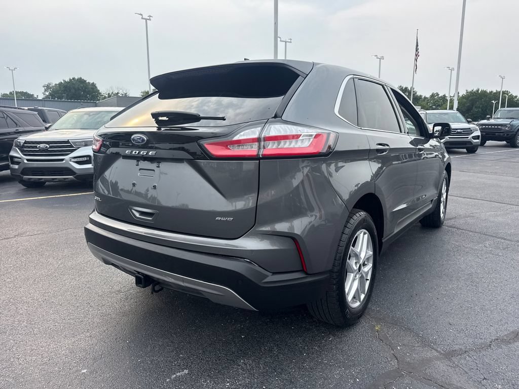 Used 2024 Ford Edge SEL w/ Convenience Package AWD/4WD image 8