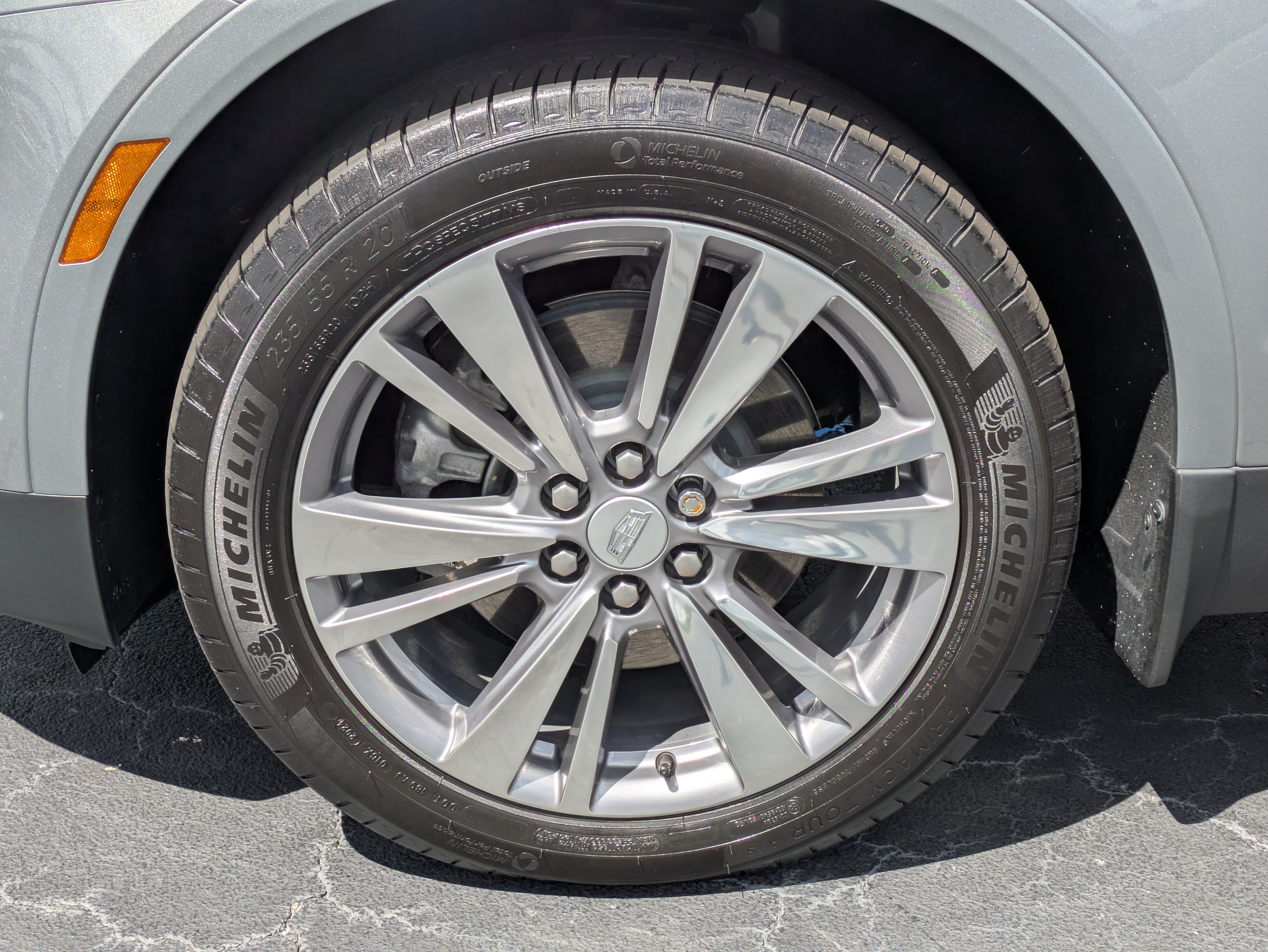 Used 2024 Cadillac XT5 Premium Luxury w/ Technology Package FWD image 10