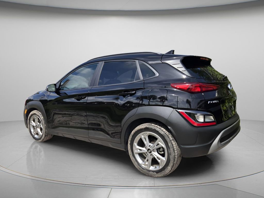 Used 2022 Hyundai Kona SEL w/ Cargo Package FWD image 4