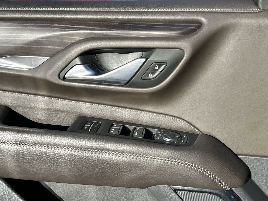 Used 2021 GMC Yukon XL Denali image 24