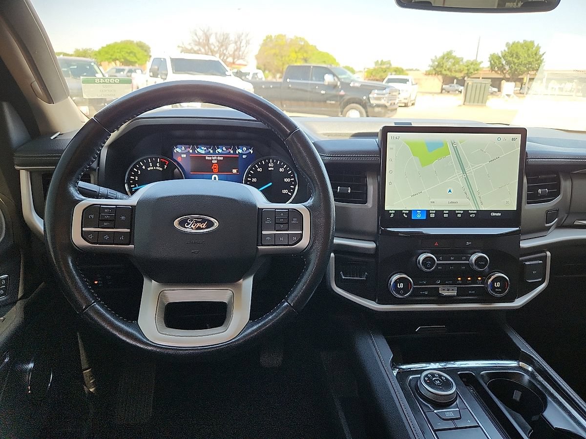 Used 2022 Ford Expedition XLT RWD image 6